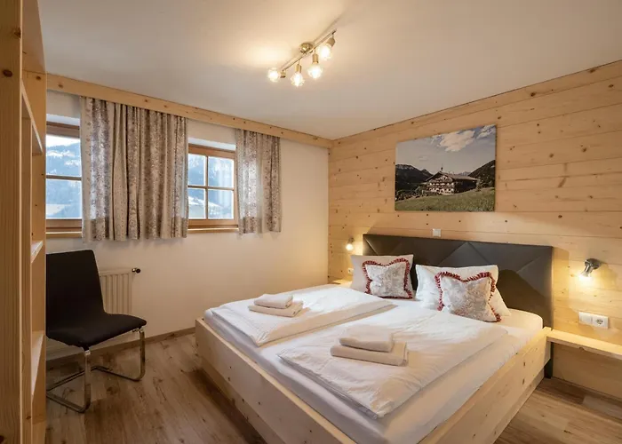 Grünholz Bauernhof Itter