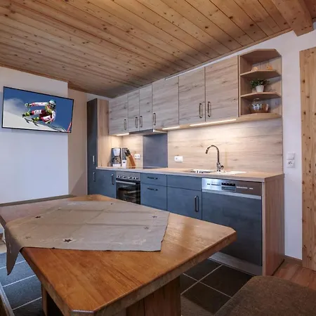 Gruenholz Itter