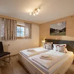 Grunholz Farm stay Itter